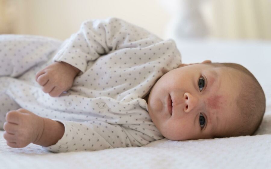 Imagem close-up-newborn-baby 3 1 1 1